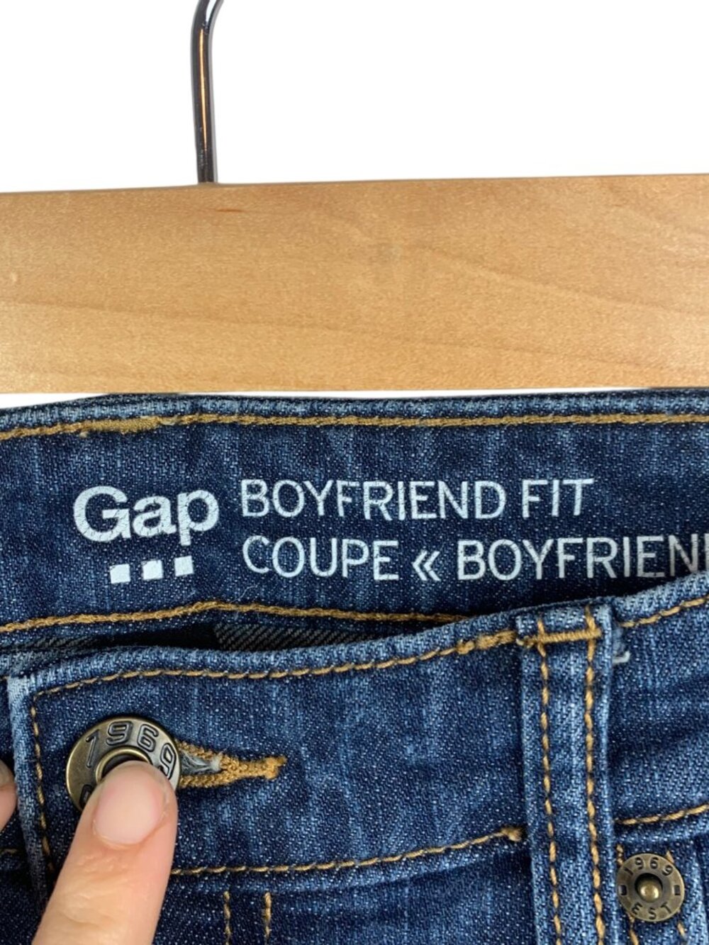 Gap boyfriend cuffed capris fit Womens Jeans size 2 - Picture 5 of 8